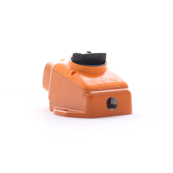 Welding Switch Socket Nova 4 Pin 16A - Image 2